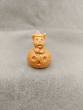As Is Orange Cat With Pumpkin Wade Whimsies Of England Figurine Halloween